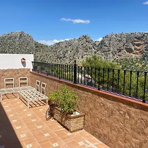 https://casa-ana-montejaque.es-andalucia.com